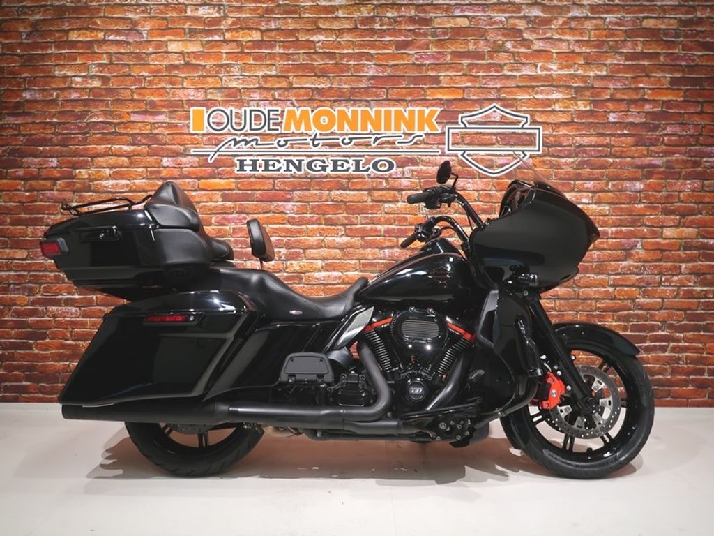  FLTRK Road Glide Limited 131