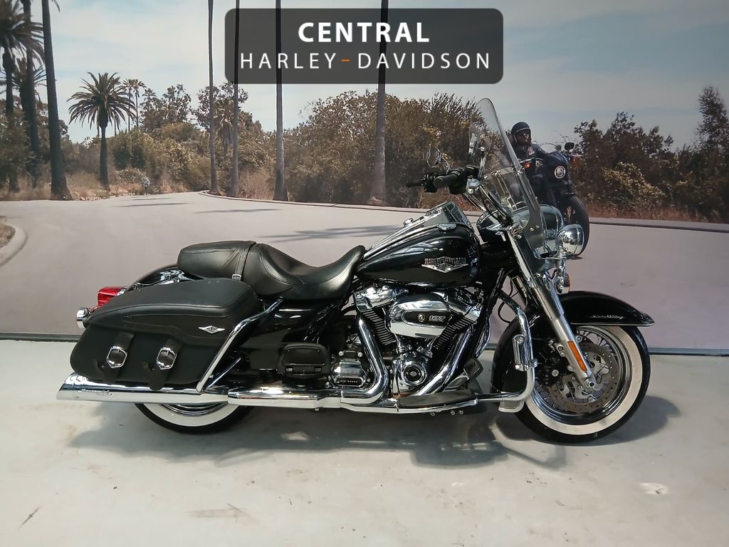  Road King 1745