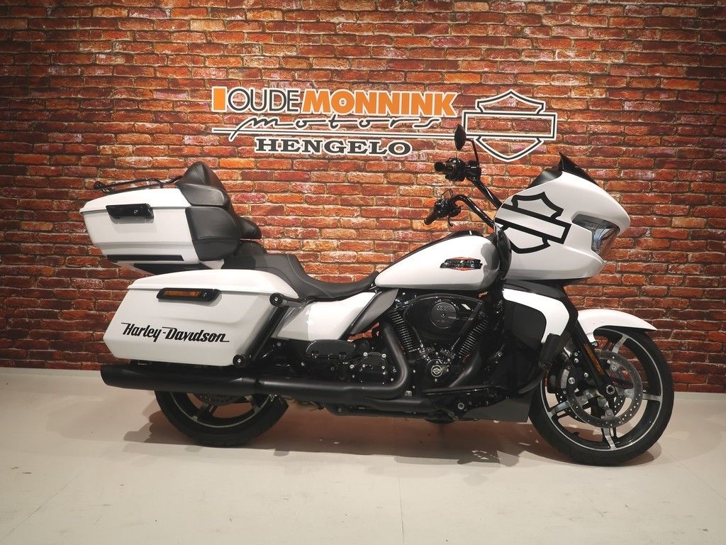  FLTRX 117 Road Glide