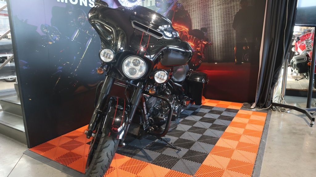  Chopper Street Glide