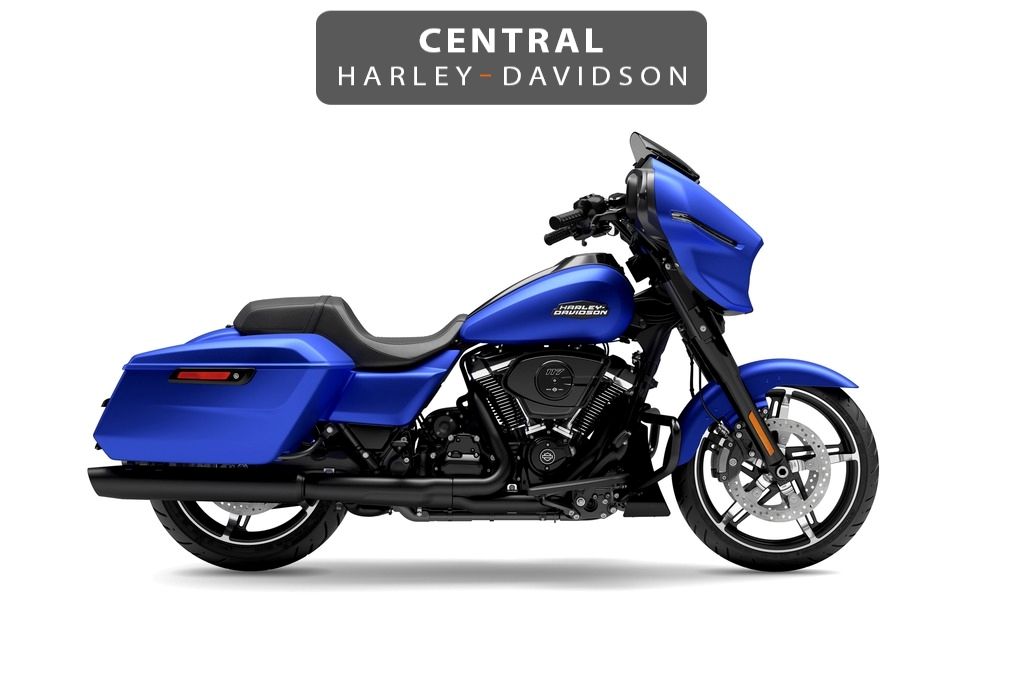  Street Glide 117'' Blacked Out