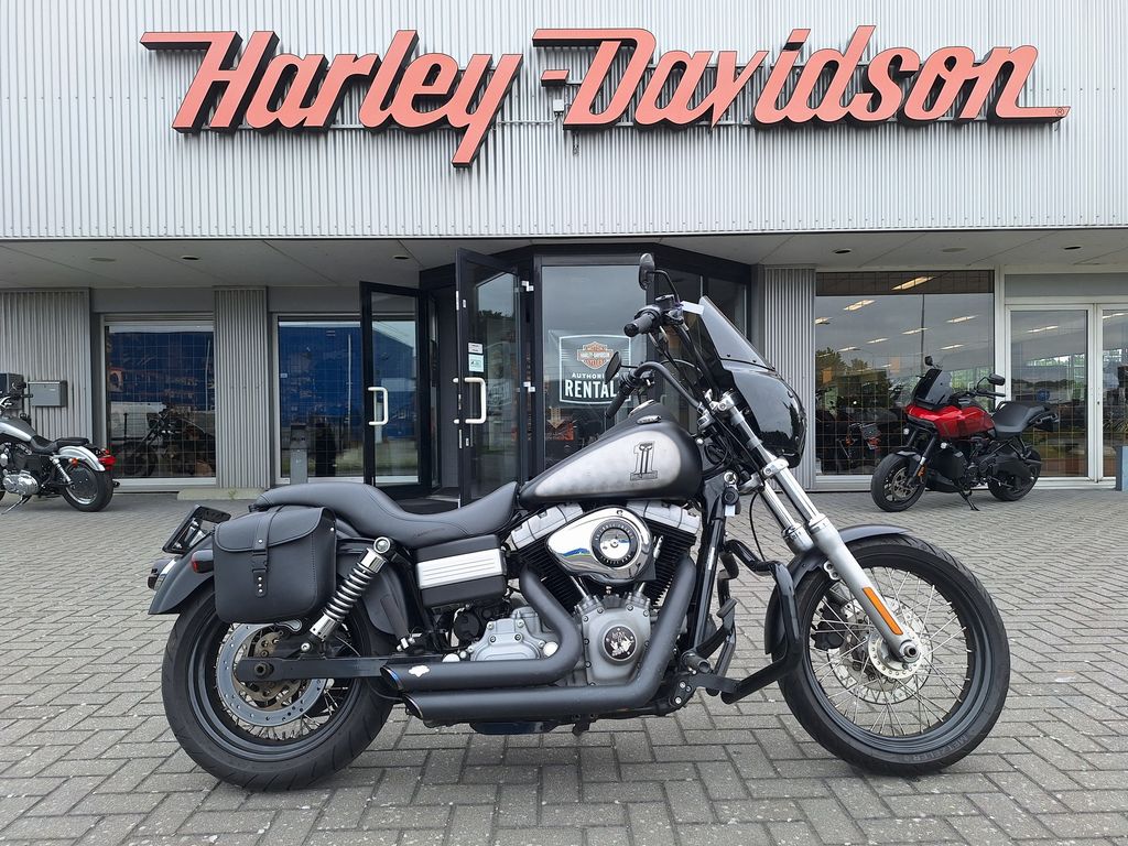  FXDB Street Bob