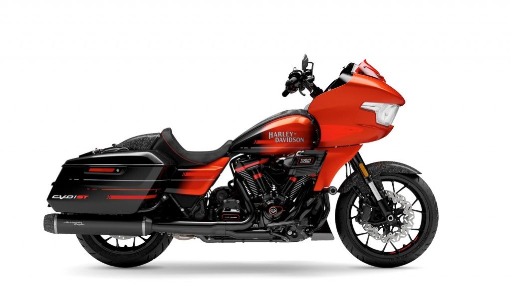  CVO Road Glide ST