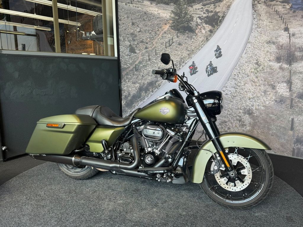  FLHRXS ROAD KING SPECIAL - BTW verrekenbaar