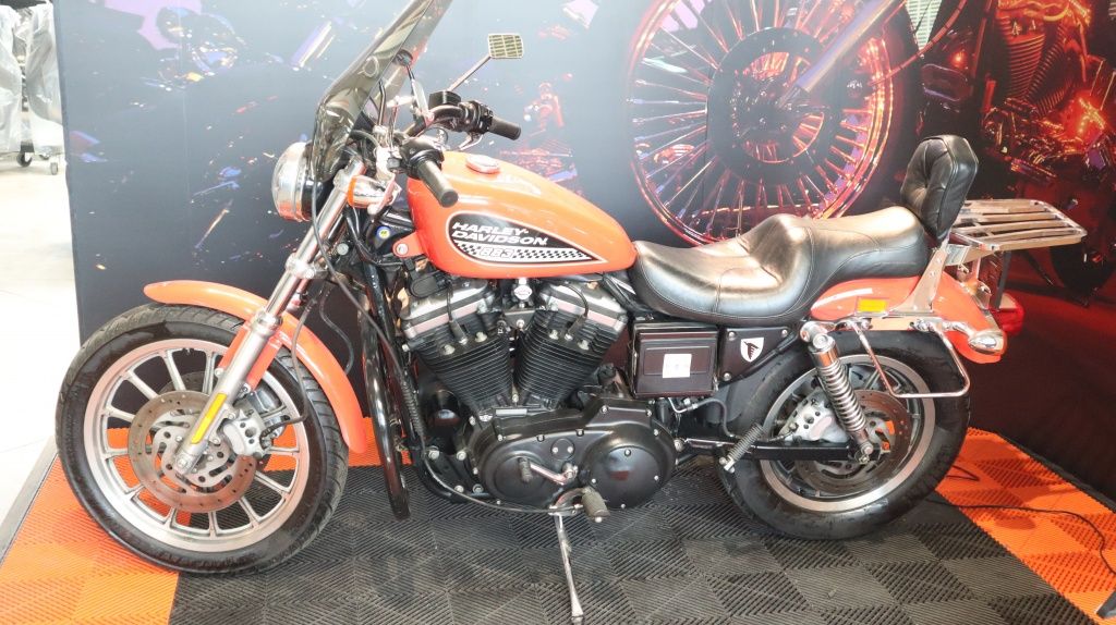  Chopper IRON 883