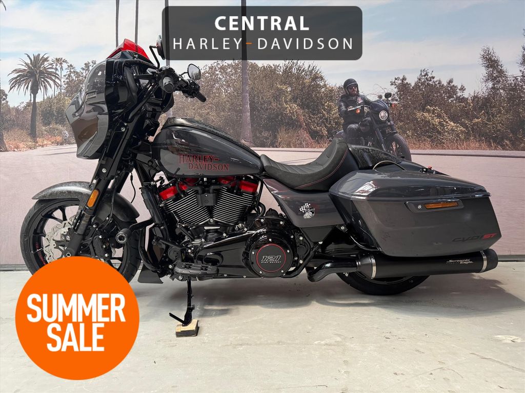  Street Glide CVO/ ST 121'' **Direct uit voorraad leverbaar**