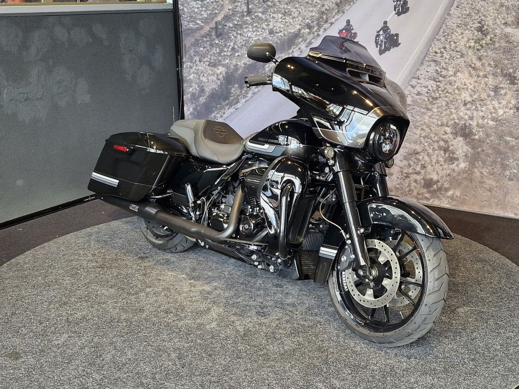  FLHXS STREET GLIDE SPECIAL