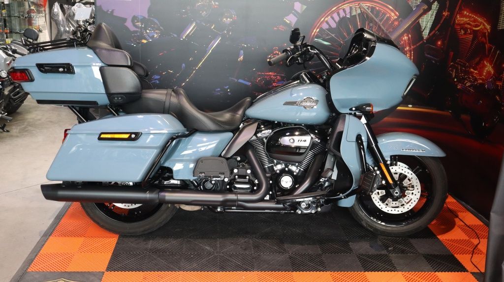  Tour ROAD GLIDE LIMITED