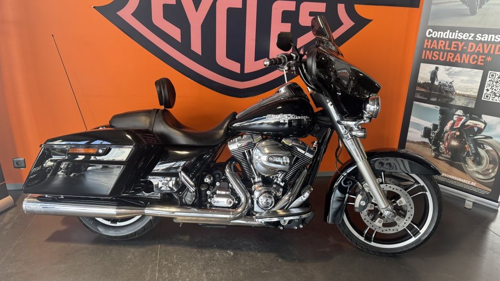  Tour STREET GLIDE
