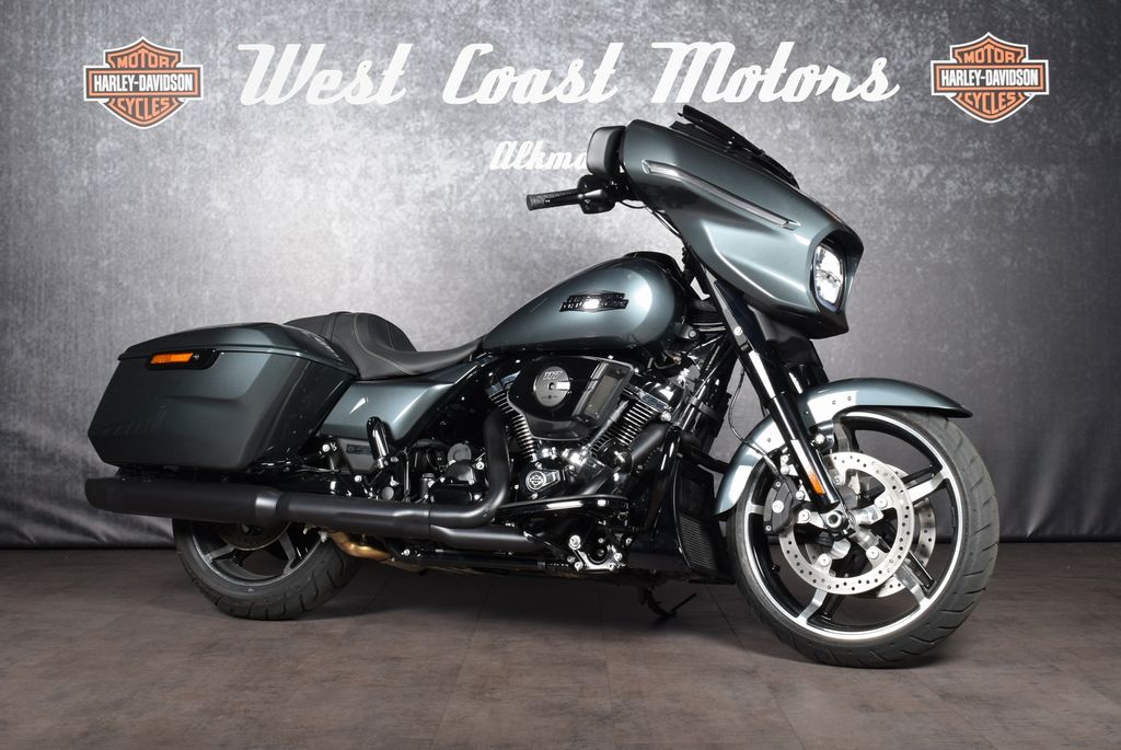  FLHX Street Glide