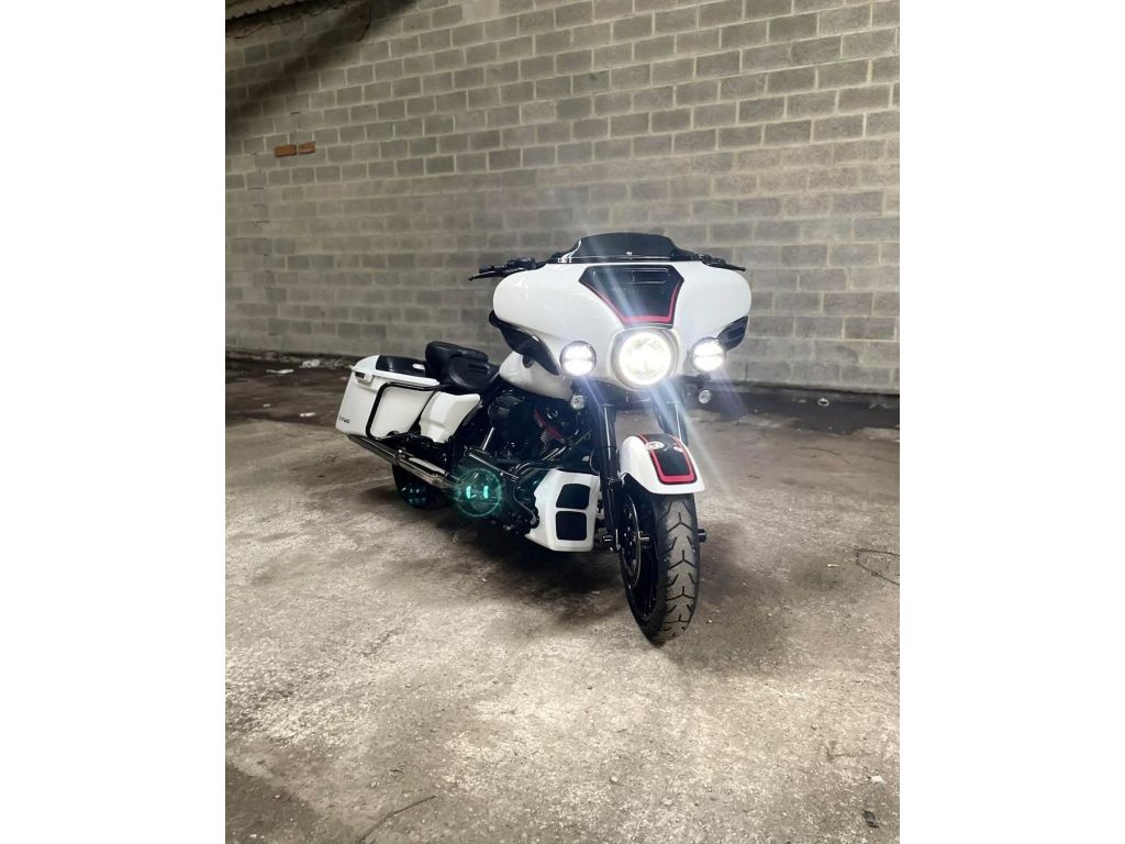  STREET GLIDE CVO 117 TOURING