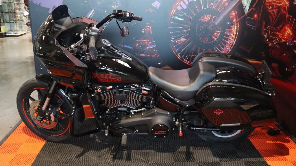  Cruiser LOW RIDER ST